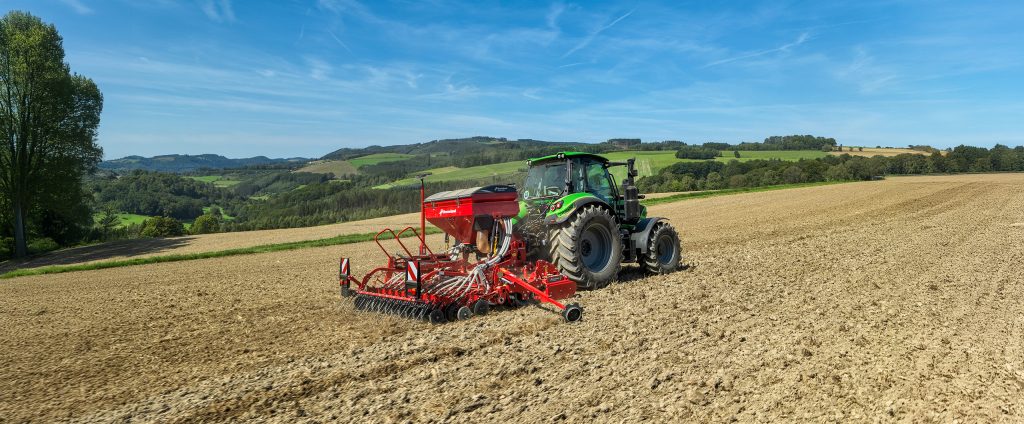 Kverneland Saterra field Header