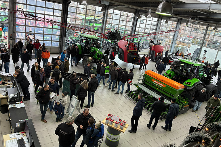 Adventsausstellung 2025: 5.000 Besucher und ein gelungener Jahresausklang für Firma Volk 4 Verkaufsraum-Volk